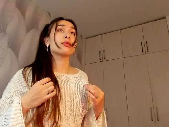 Bambiiiii from BongaCams