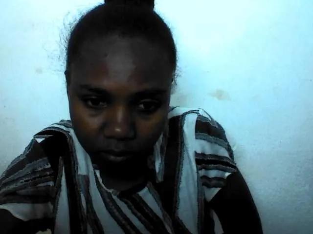 Watch Cutie12, she wants to masturbate for you Cutie12 from BongaCams