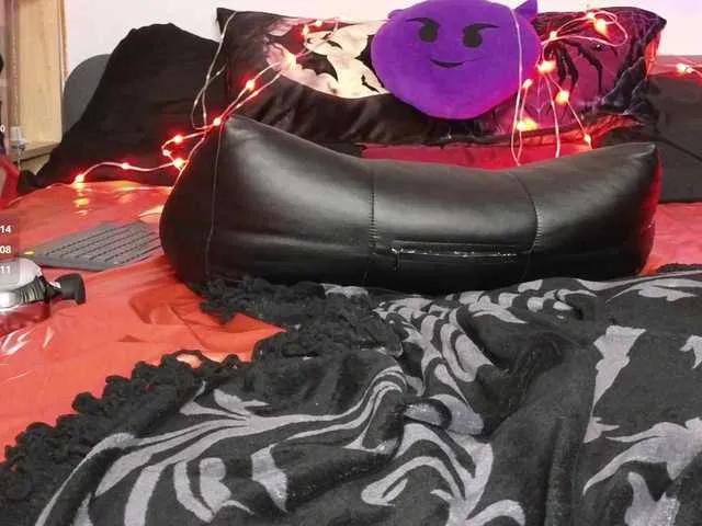 Sexy Devilsbride wants you to fuck her body now Devilsbride from BongaCams