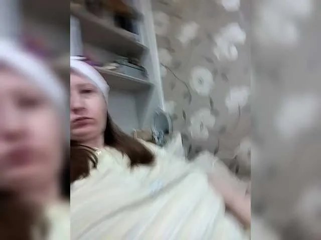 Admire Funny331, she wants to masturbate for you Funny331 from BongaCams