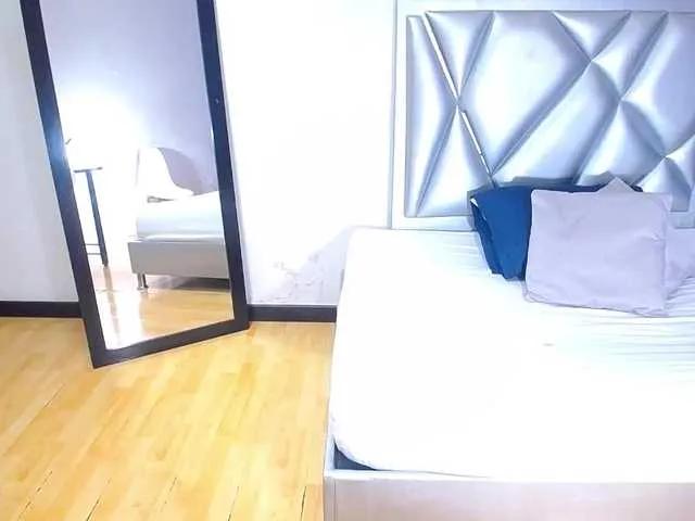 Amazing Goldenn-ass wants you to fuck her body now goldenn-ass from BongaCams