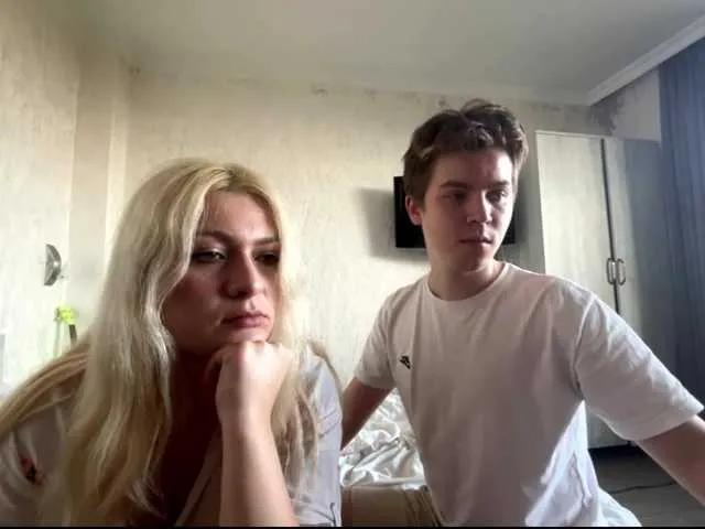 Hikkiii from BongaCams