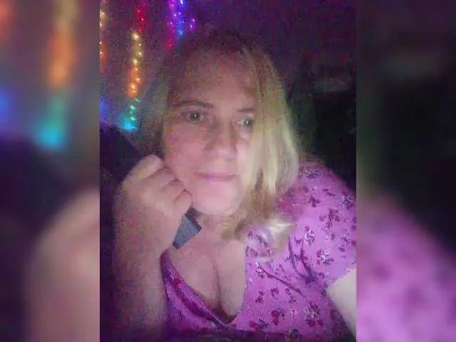 Kristina543210 from BongaCams