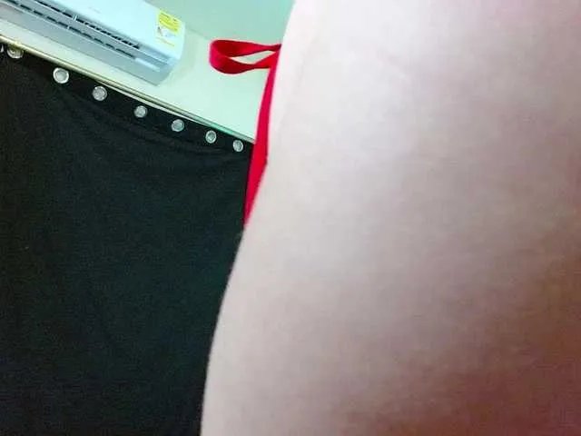 latihotlove from BongaCams