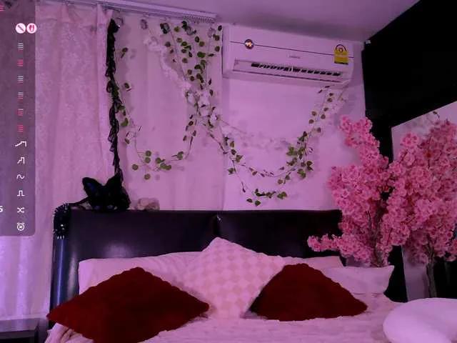 Leinbone from BongaCams