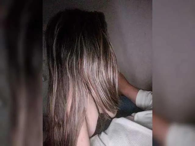 Lola7777 from BongaCams