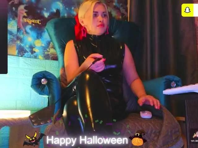 Mistress-Gwen from BongaCams