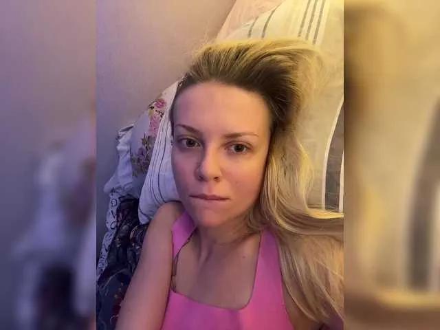 PinkWave from BongaCams