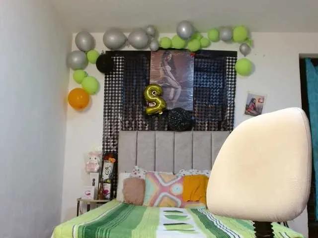 Masturbate to 26 years old siara-will from BongaCams siara-will from BongaCams