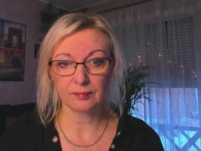 SoftVANESSA from BongaCams
