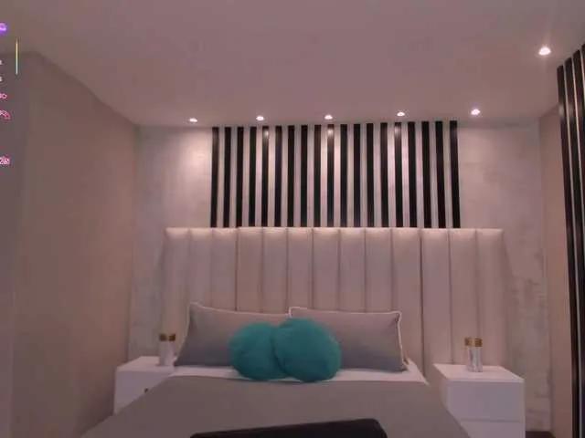 Naked TaraLawrence wants you to fuck her body now TaraLawrence from BongaCams