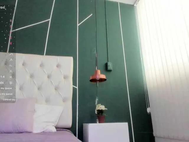 Masturbate to 24 years old VeronicaLanz from BongaCams VeronicaLanz from BongaCams