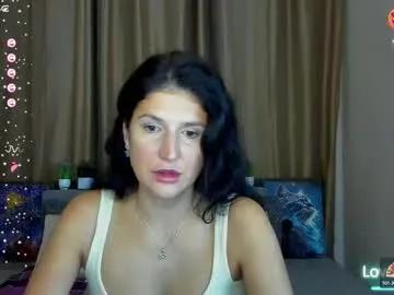 alianna_solo_kiss from Chaturbate