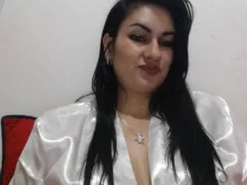 cristal_2303 from Chaturbate
