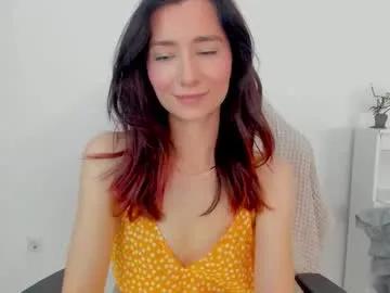crystalnut from Chaturbate