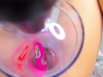 dania_wi from Chaturbate