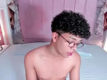 Watch Dirtymike69_, he wants to masturbate for you dirtymike69_ from Chaturbate