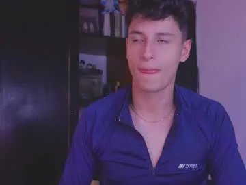 Join Guy_twinks, he wants to masturbate for you guy_twinks from Chaturbate