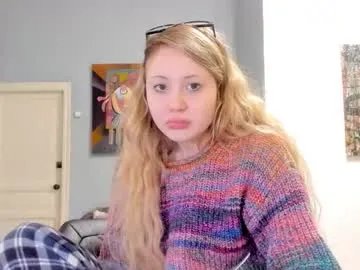 hippy___ from Chaturbate