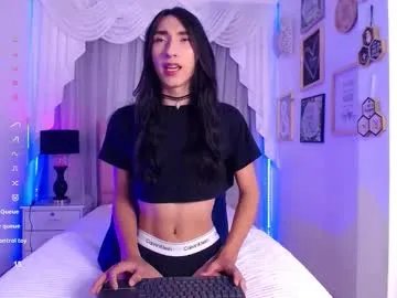 isabelledaza from Chaturbate