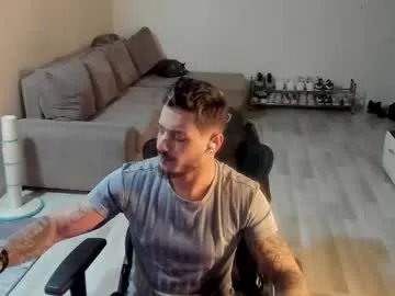 jonnyporn1 from Chaturbate