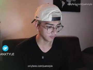 juancamroom from Chaturbate