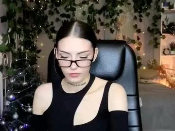 kelly__bunny from Chaturbate