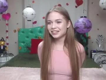 Try 20 years old larapika from Chaturbate larapika from Chaturbate