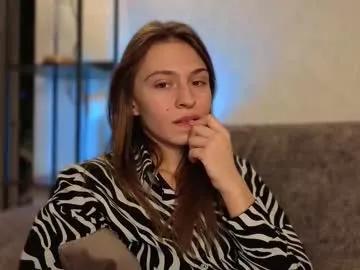 lovelykatea from Chaturbate