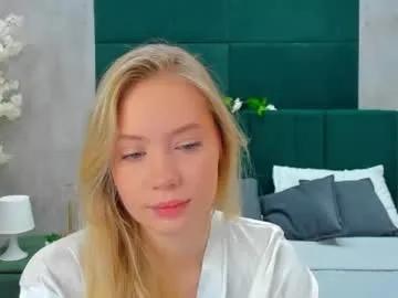Naked Melanie_ryer wants you to fuck her body now melanie_ryer from Chaturbate