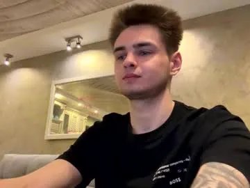 mikecalix from Chaturbate