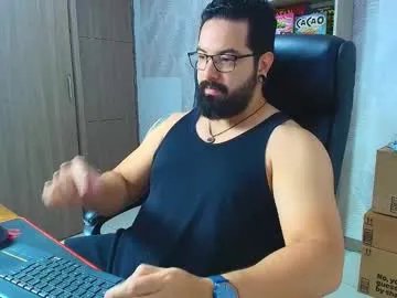 robby_k from Chaturbate