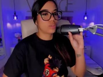 sophiaahill from Chaturbate