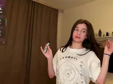 sugarpeaach from Chaturbate