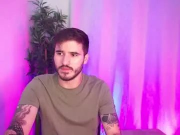 t0ny_wylie from Chaturbate