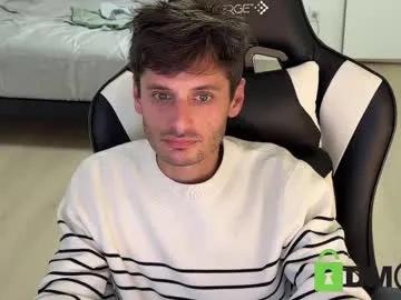 Explore naked performer Therealdylansdick therealdylansdick from Chaturbate