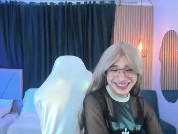 valery_rose17 from Chaturbate