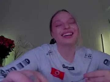 viollasinzz from Chaturbate