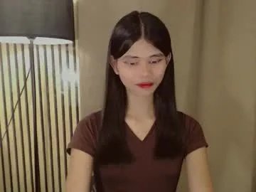 yourfavoratevivian from Chaturbate