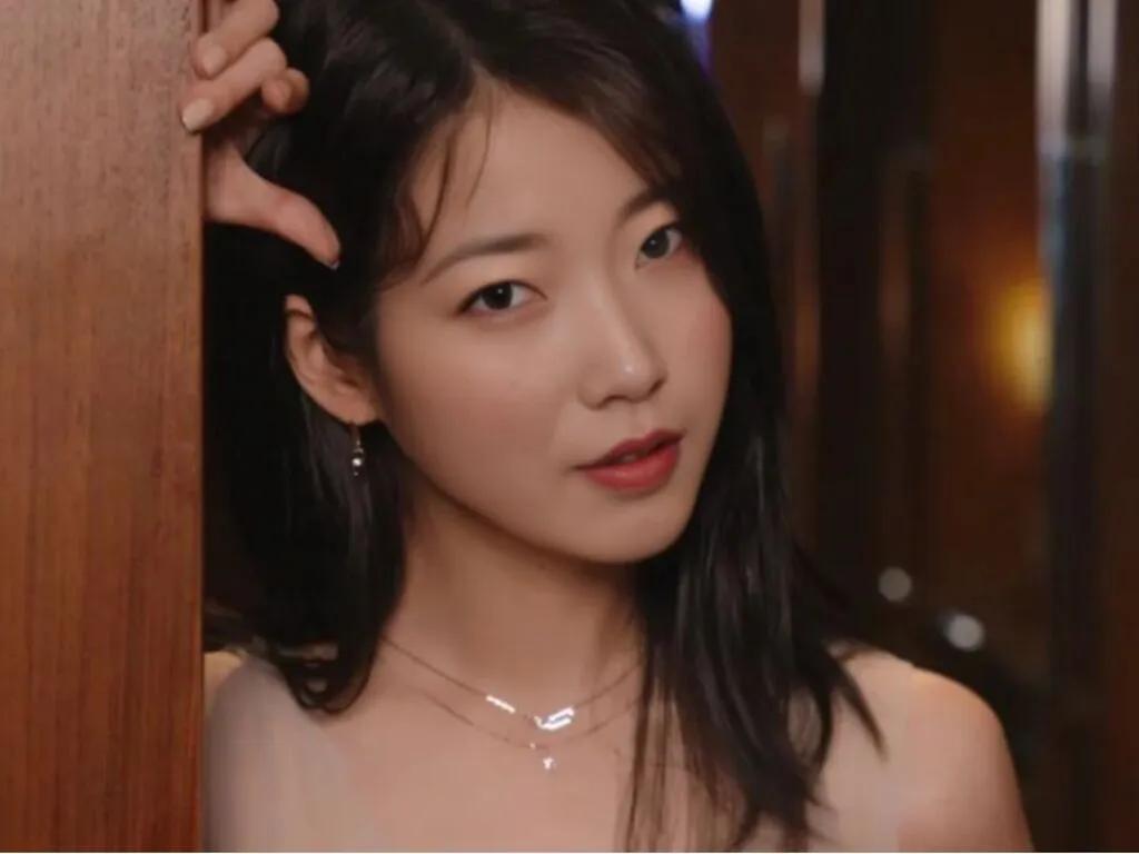 Watch LiveJasmin's BeIIaDiana BeIIaDiana from LiveJasmin