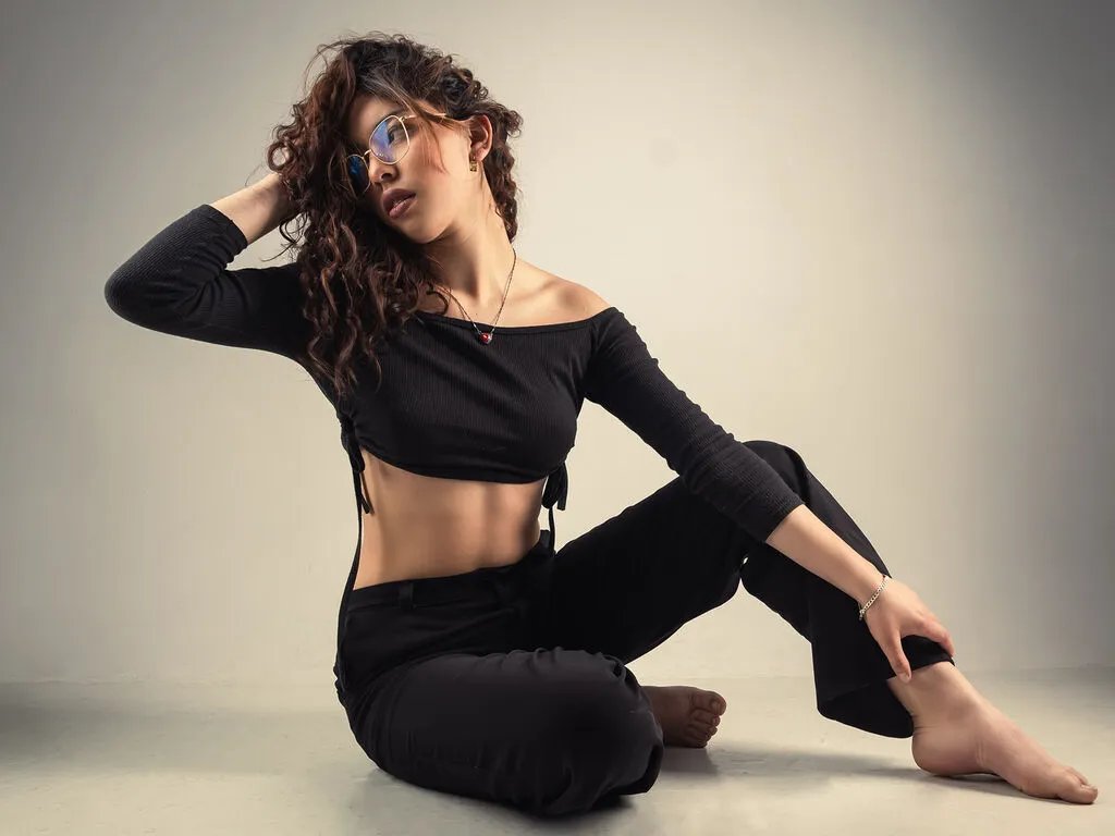 ChloeSteele from LiveJasmin