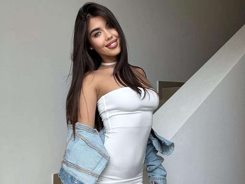 Slutty ClaireJenner wants you to fuck her body now ClaireJenner from LiveJasmin