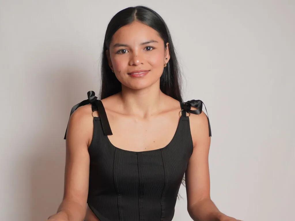 Discover CrystalSton, she wants to masturbate for you CrystalSton from LiveJasmin