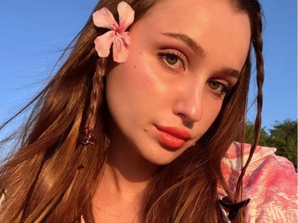 ElisaHeathe from LiveJasmin