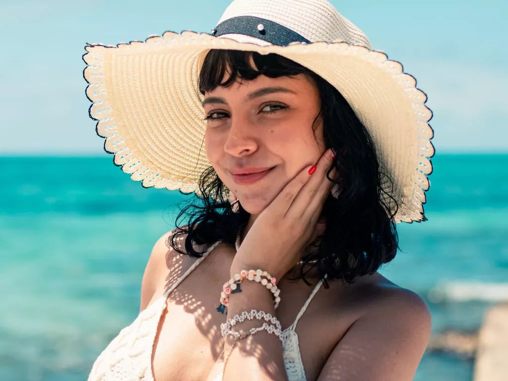 Watch slutty performer ElizabethThaylor ElizabethThaylor from LiveJasmin