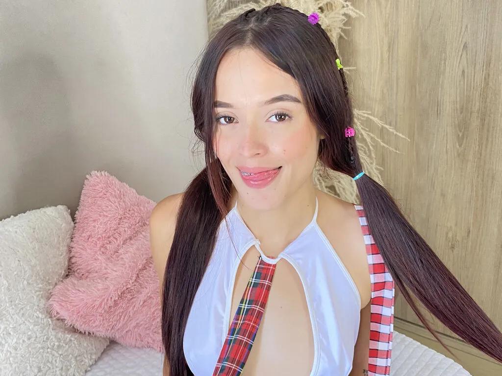 EmilyDiluca from LiveJasmin