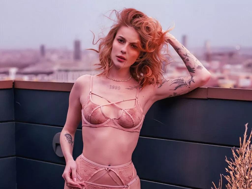 Explore JulcyPeach, she wants to masturbate for you JulcyPeach from LiveJasmin