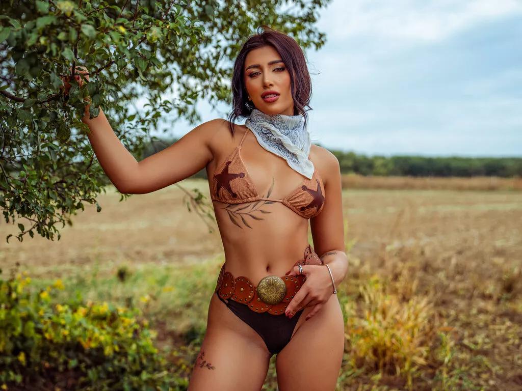 Watch LiveJasmin's Kaylee Kaylee from LiveJasmin