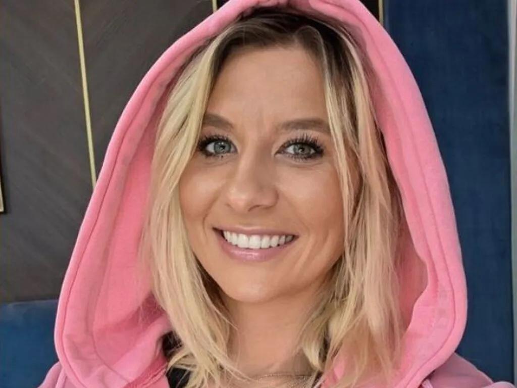 Watch dirty performer KaylinJan KaylinJan from LiveJasmin