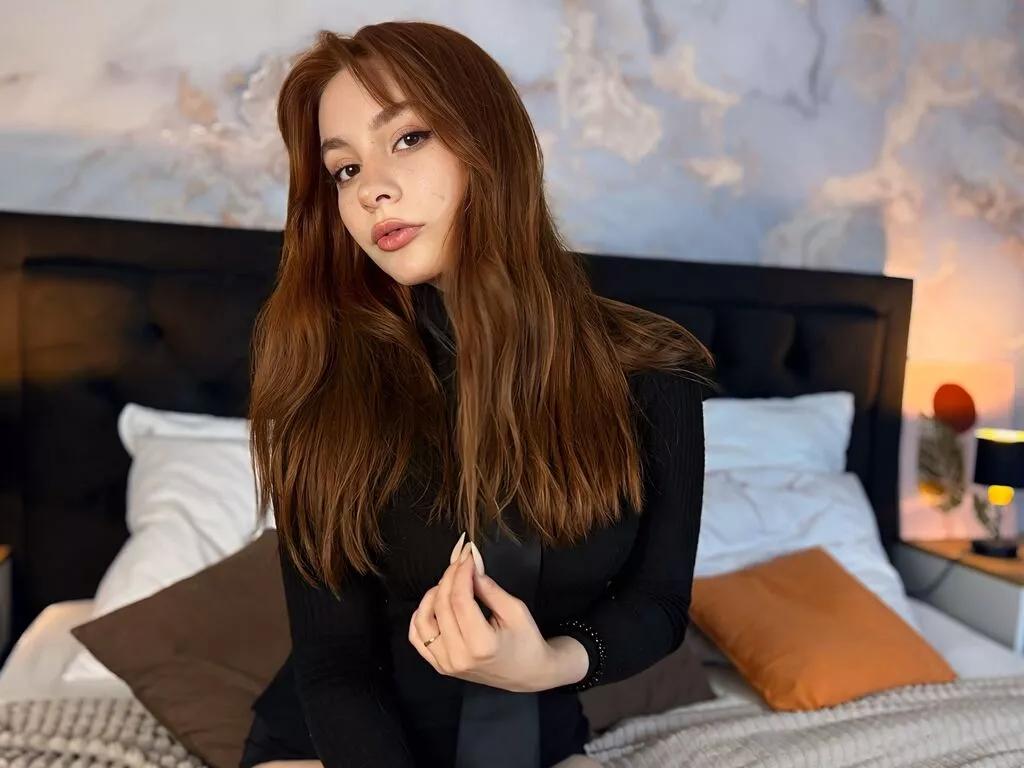 Masturbate to sweet performer LanaAirlie LanaAirlie from LiveJasmin